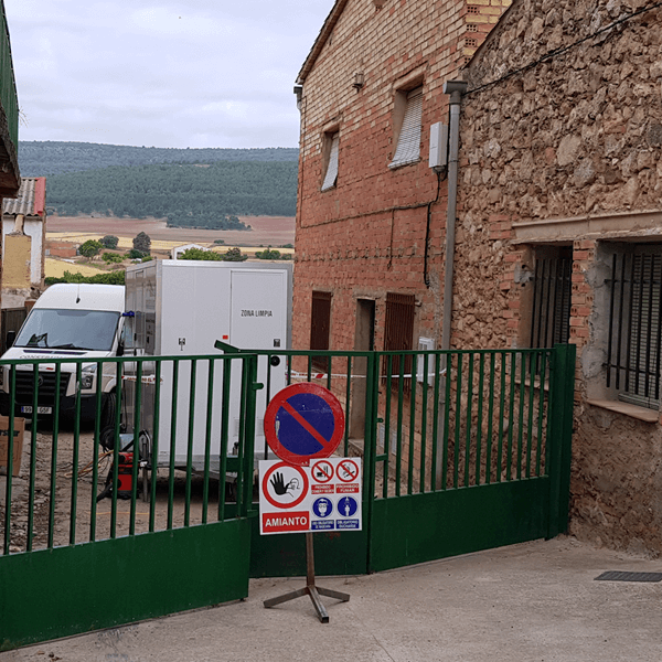 Retirada-de-cubiertas-de-amianto-en-albacete 011 Retirada-de-cubiertas-de-amianto-en-albacete 011